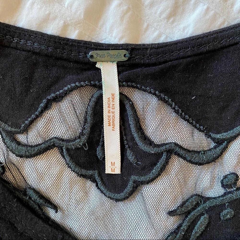 Free People Black Short Sleeve Top with Lace Inserts M - Picture 6 of 8